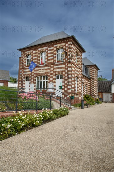 Saint-Victor l'Abbaye town hall