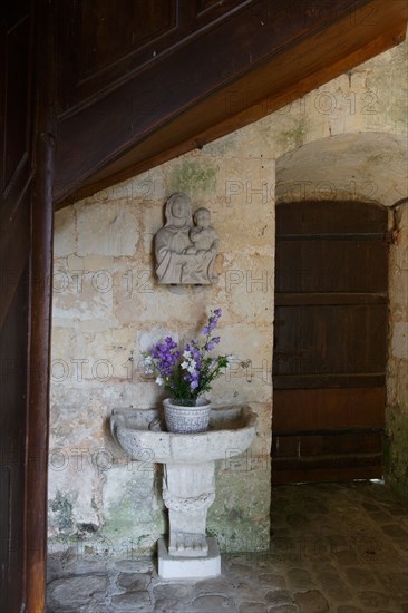 The church of Saint-Victor l'Abbaye