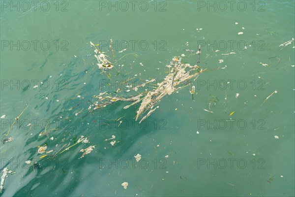 Pollution in Deauville