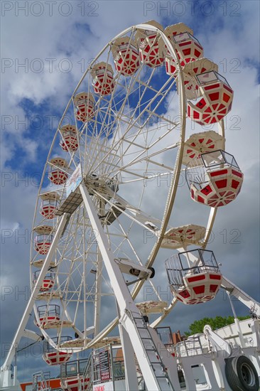 Trouville, Grande roue de fête foraine