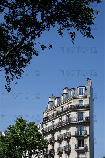 Avenue du Maine, Paris