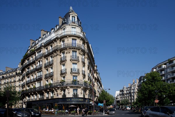 Boulevard Emile Augier, Paris