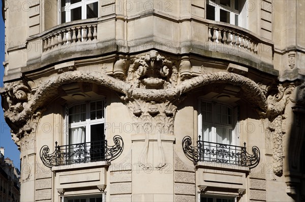 Rue Octave Feuillet, Paris