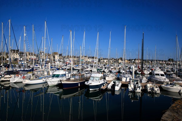 Saint-Vaast-la-Hougue, Manche