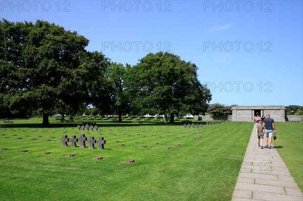 Cimetière allemand, La Cambe, Calvados