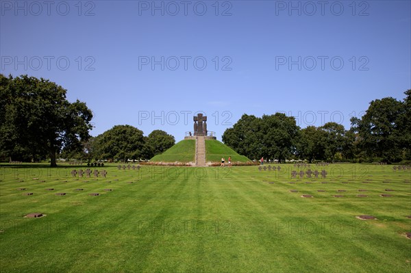 La Cambe German war cemetery