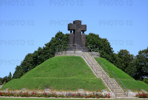 La Cambe German war cemetery