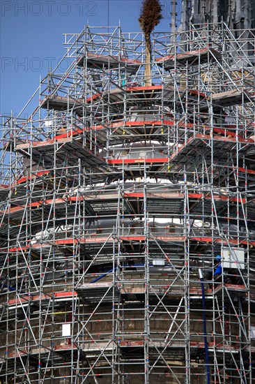 Paris, pose de la nouvelle flèche de Notre-Dame de Paris