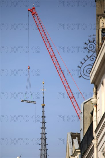 Paris, the new spire of Notre-Dame de Paris is installed