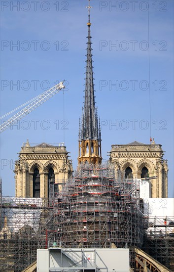 Paris, the new spire of Notre-Dame de Paris is installed