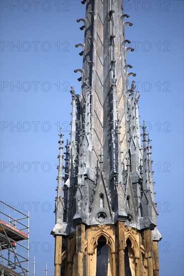 Paris, pose de la nouvelle flèche de Notre-Dame de Paris