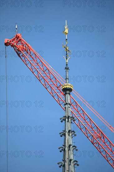 Paris, the new spire of Notre-Dame de Paris is installed