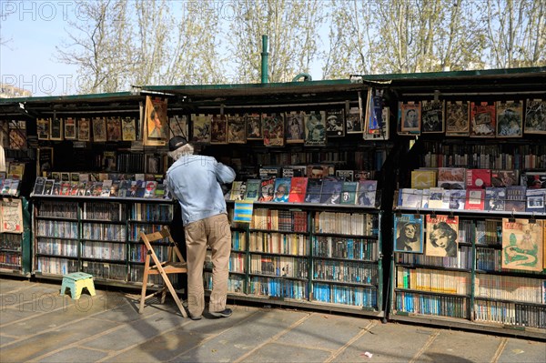 Paris, bouquinistes