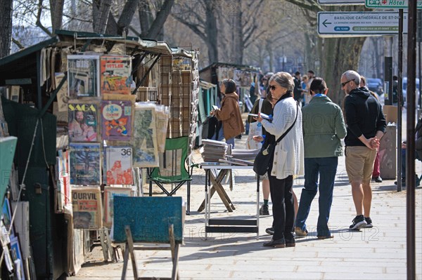 Paris, bouquinistes