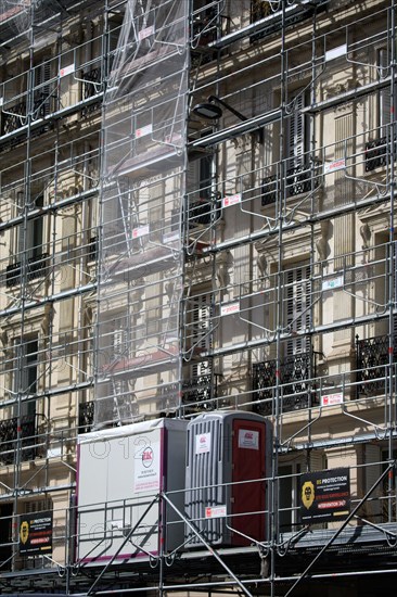 Paris, restoration work