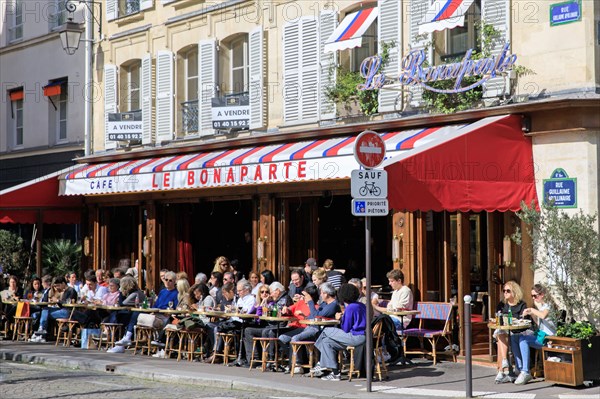 Paris, rue Bonaparte