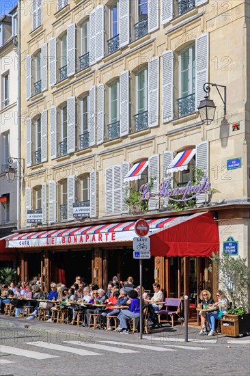 Paris, rue Bonaparte