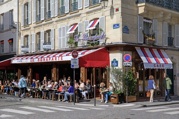 Paris, rue Bonaparte