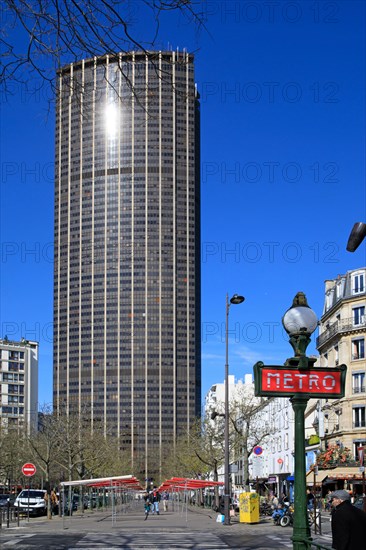 Paris, station de métro Edgar Quinet