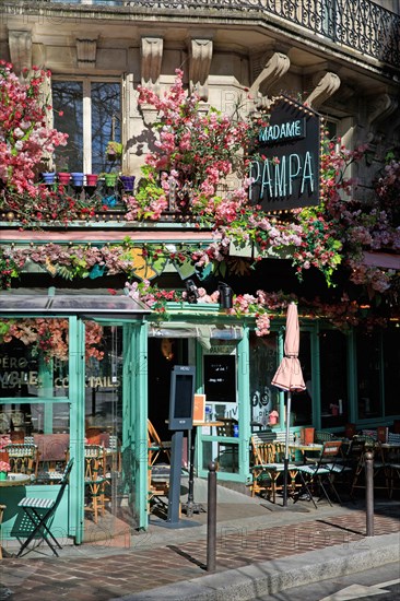 Paris, restaurant "Madame Pampa"