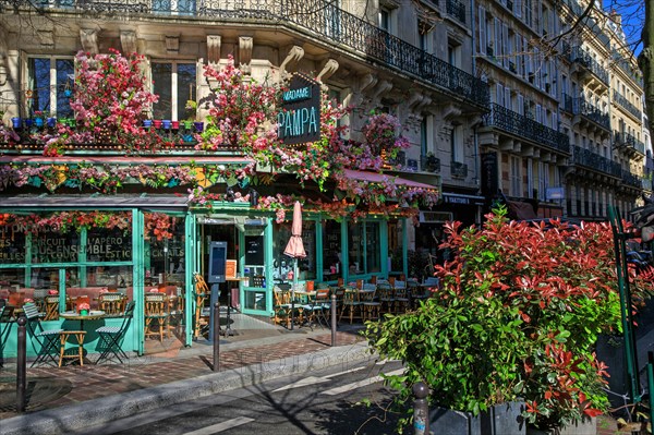 Paris, restaurant "Madame Pampa"