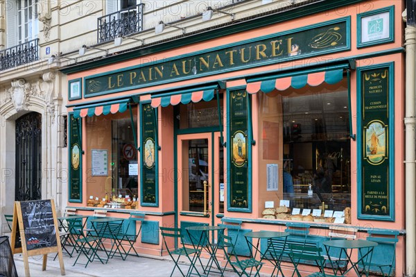 Paris, avenue du général Leclerc