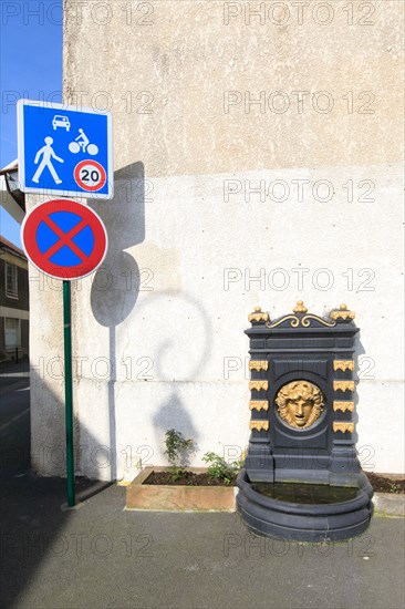 Paris, fontaine de la Cise