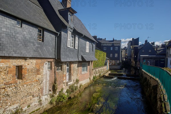 Pont-Audemer, Eure