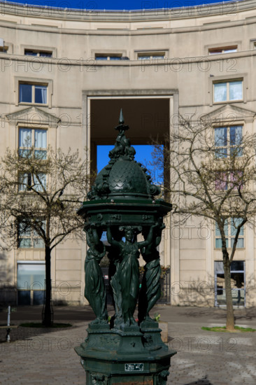 Paris, fontaine Wallace