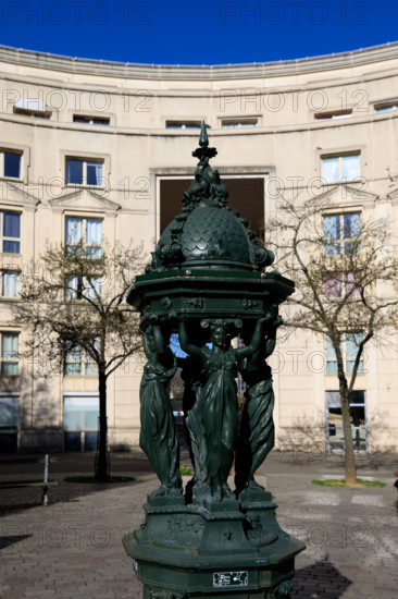 Paris, fontaine Wallace