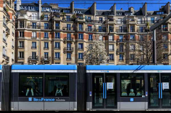 Paris, boulevard Victor