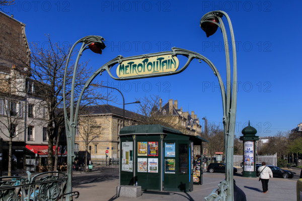 Paris, Métro Pasteur
