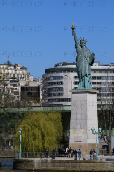 Paris, statue de la Liberté
