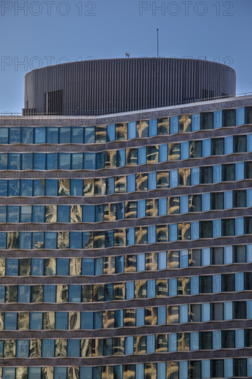 Paris, Quai de Grenelle