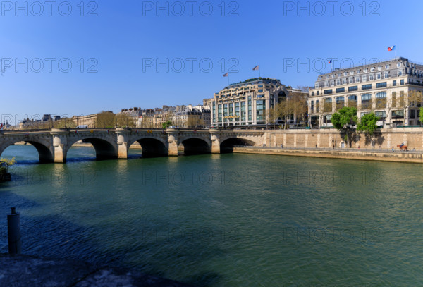 Paris, Pont Neuf