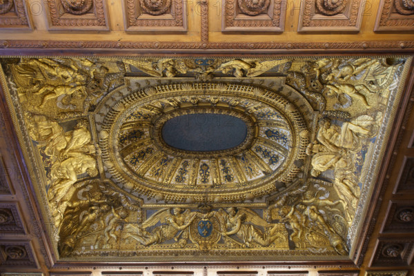 Paris, Musée du Louvre, Chambre à coucher du roi Louis XIV