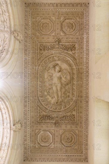 Paris, Musée du Louvre, escalier Henri II