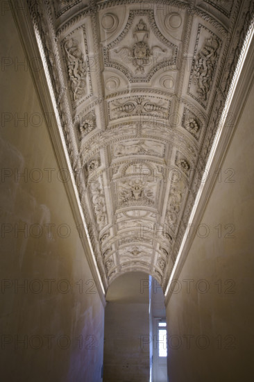 Paris, Musée du Louvre, escalier Henri II
