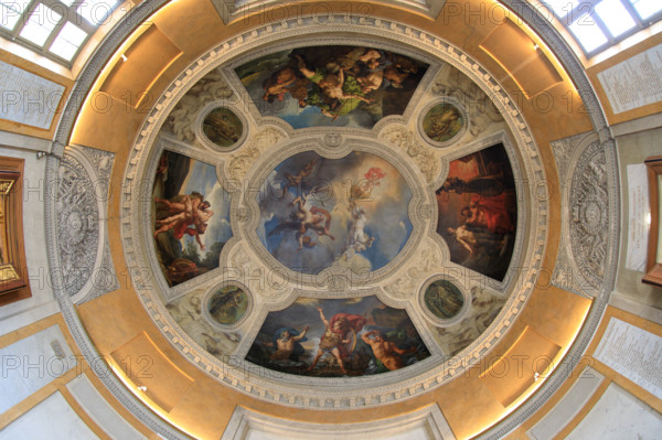 Paris, Musée du Louvre, Rotonde d'Apollon