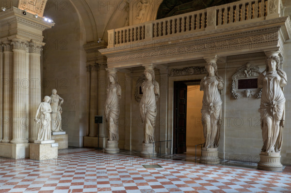 Paris, Musée du Louvre, Salle des Cariatides