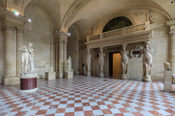 Paris, Musée du Louvre, Salle des Cariatides