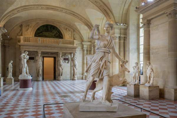Paris, Musée du Louvre, Salle des Cariatides