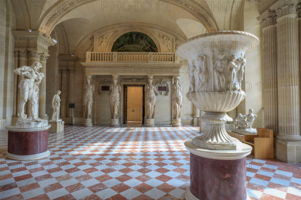 Paris, Musée du Louvre, Salle des Cariatides