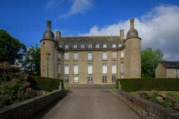 france, région Normandie, Orne, Flers, parc du chateau-musée, ancien hotel de ville,