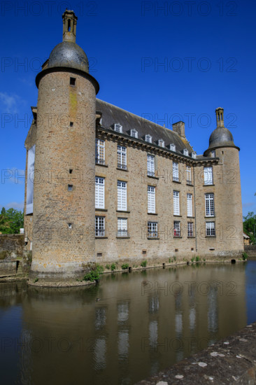 france, région Normandie, Orne, Flers, parc du chateau-musée, ancien hotel de ville,