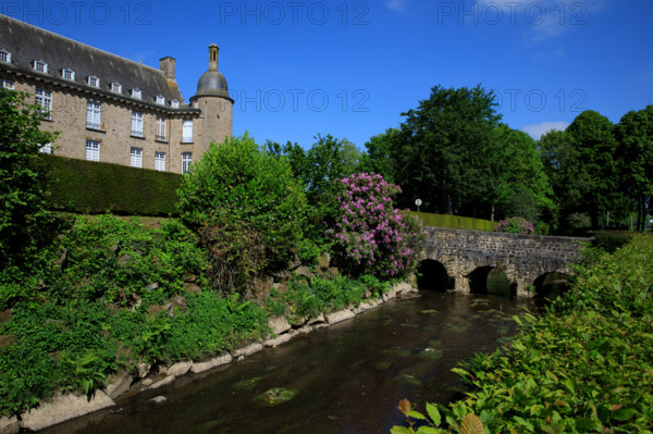 france, région Normandie, Orne, Flers, parc du chateau-musée, ancien hotel de ville,