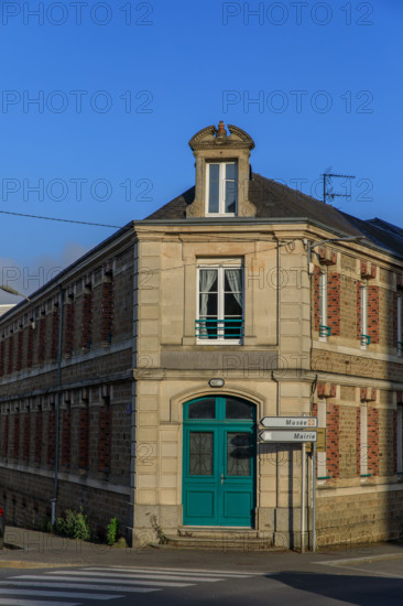 france, région Normandie, Orne, Flers, rue julien salles,