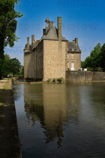 france, région Normandie, Orne, Flers, parc du chateau-musée, ancien hotel de ville,