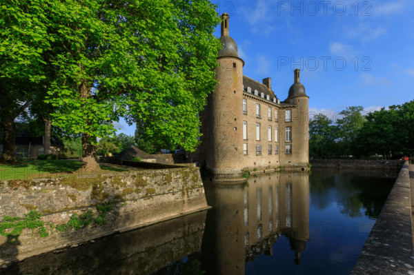 france, région Normandie, Orne, Flers, parc du chateau-musée, ancien hotel de ville,