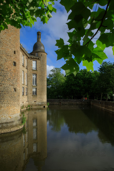 france, région Normandie, Orne, Flers, parc du chateau-musée, ancien hotel de ville,